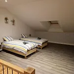 De L'etoile, 6 Pers. Spacieux Avec Exterieur 度假居