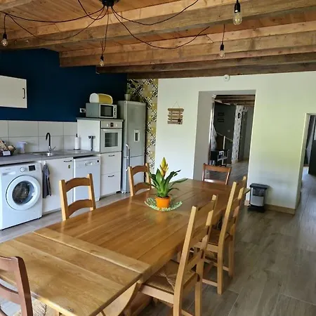 De L'etoile, 6 Pers. Spacieux Avec Exterieur Semesterbostad Dun-sur-Meuse