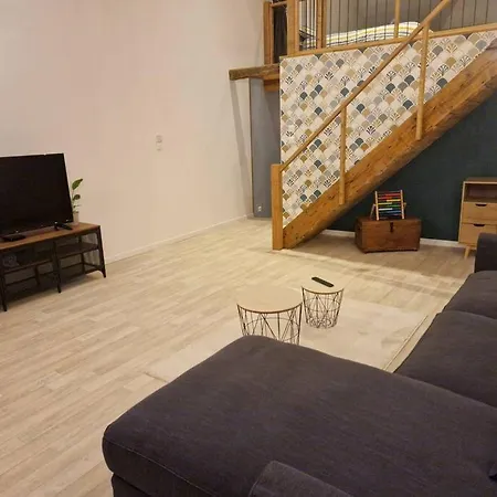 De L'etoile, 6 Pers. Spacieux Avec Exterieur Prázdninový dům