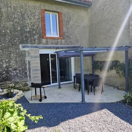 De L'etoile, 6 Pers. Spacieux Avec Exterieur Prázdninový dům Dun-sur-Meuse