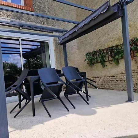 Semesterbostad De L'etoile, 6 Pers. Spacieux Avec Exterieur