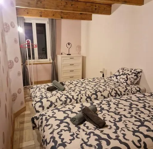 De L'etoile, 6 Pers. Spacieux Avec Exterieur