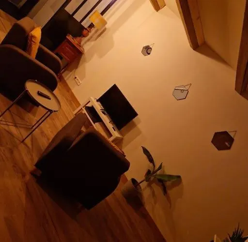 De L'etoile, 6 Pers. Spacieux Avec Exterieur *